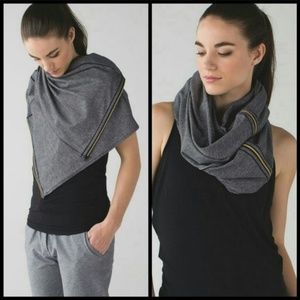 Lululemon Vinyasa Scarf Gold Zip Edition